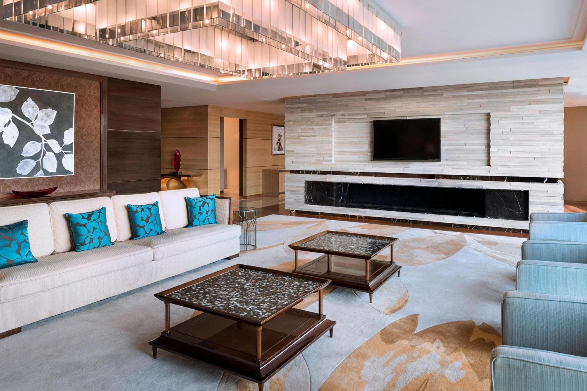 Sheraton Changchun Jingyuetan Hotel Екстериор снимка
