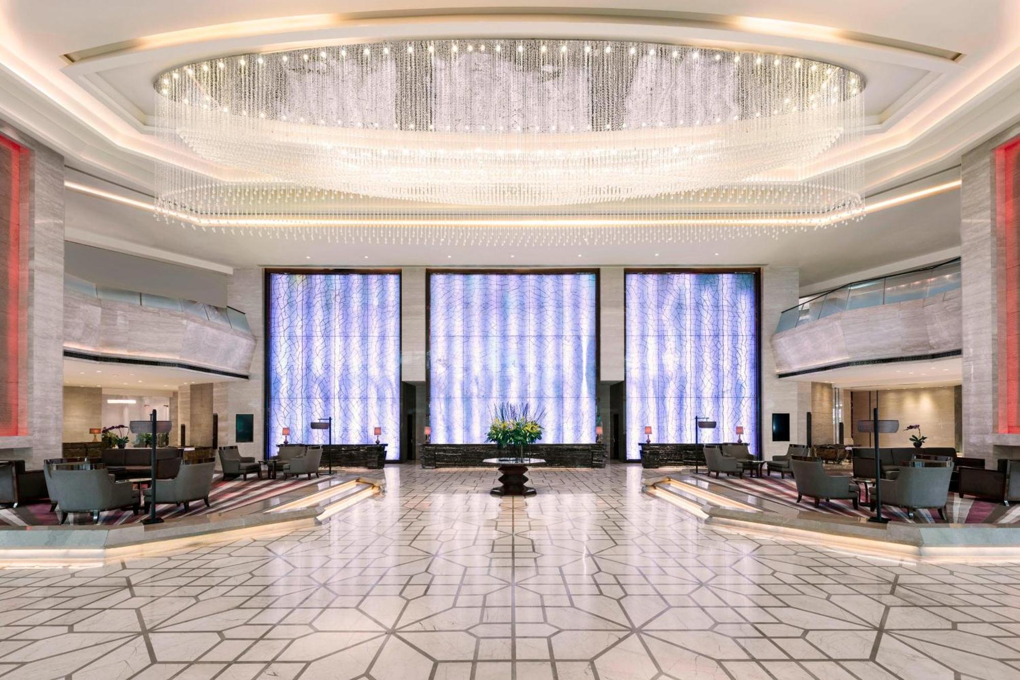 Sheraton Changchun Jingyuetan Hotel Екстериор снимка