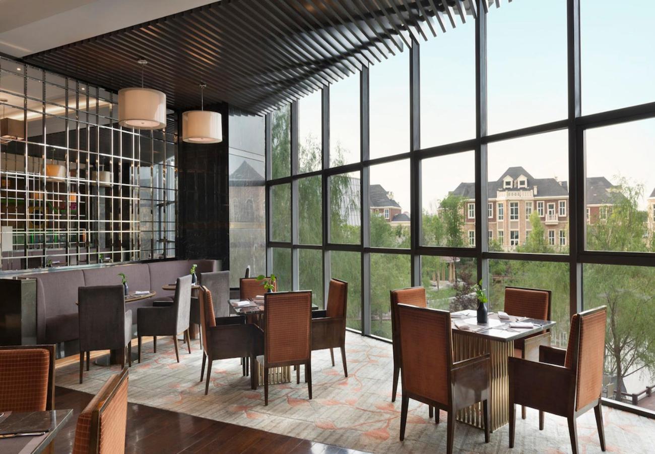 Sheraton Changchun Jingyuetan Hotel Екстериор снимка